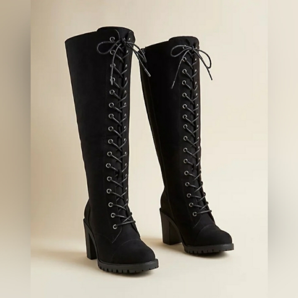 Torrid Lace-Up Knee High Heeled Boots Size 6.5 Wide